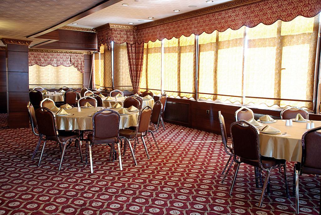 Royal Carine Hotel Ankara Exterior photo