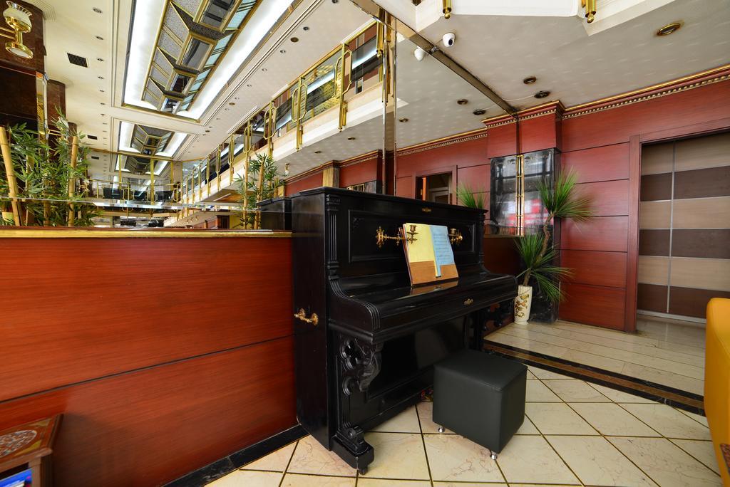 Royal Carine Hotel Ankara Exterior photo